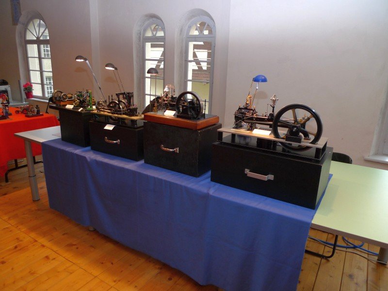 2012 Lauf R 051